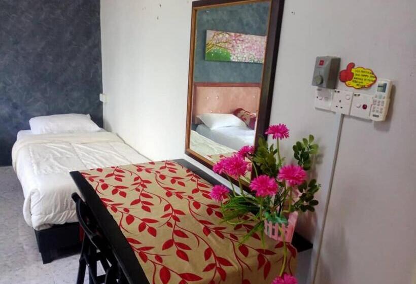 D  Bunga Hotel Bukit Bunga Bilik Family Deluxe