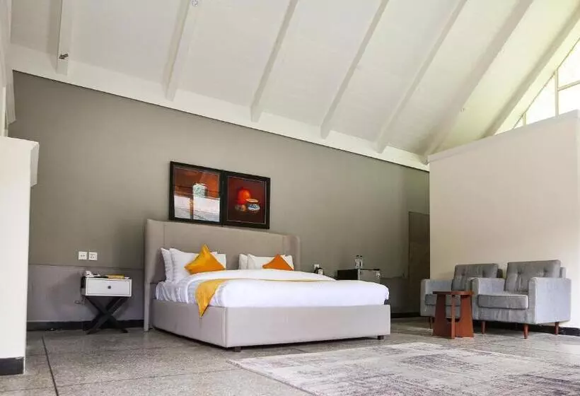 Destination Hotel Thandiani