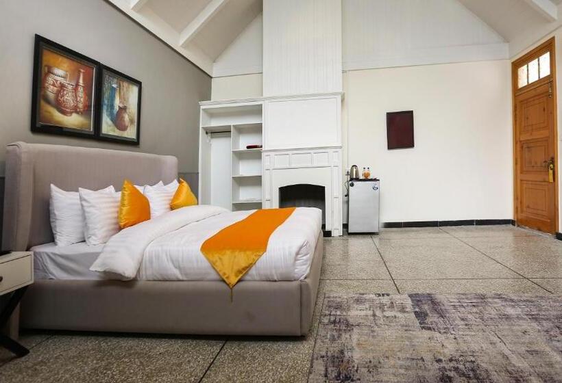 Destination Hotel Thandiani