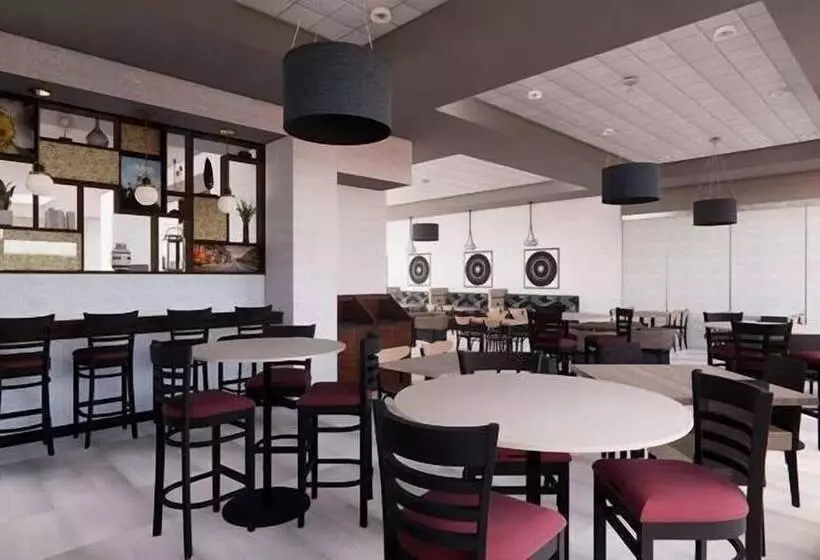 Drury Plaza Hotel Cincinnati Florence