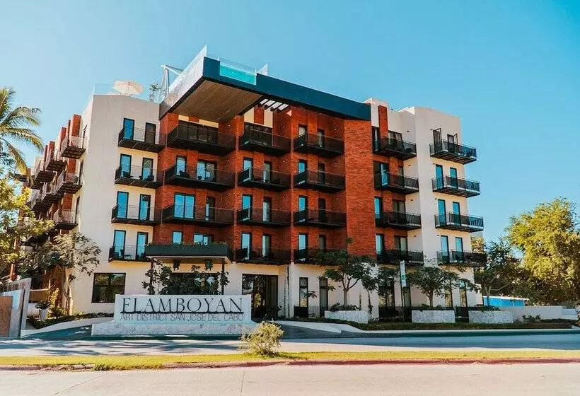 Flamboyan Hotel & Residences