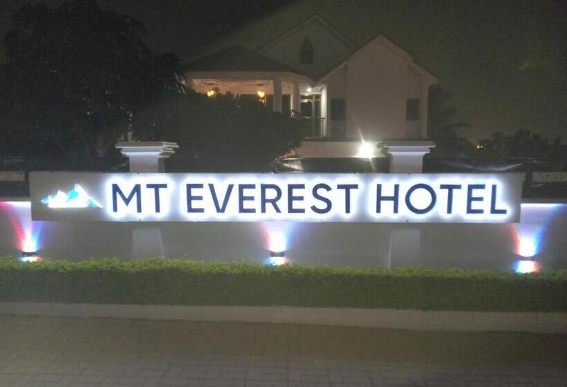 فندق Mt Everest