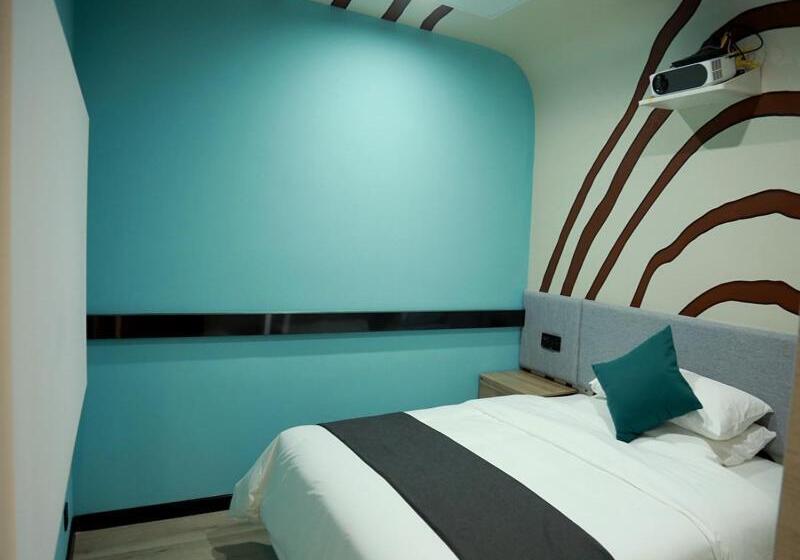 Hotell Thank Inn Chain Fuyang Linquan Stadium