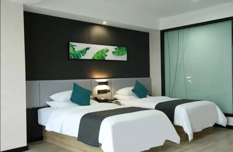 Hotelli Thank Inn Chain Fuyang Linquan Stadium