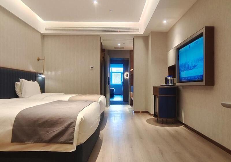 Lanou Hotel Lianyungang Donghai High Speed Railway Station Crystal City