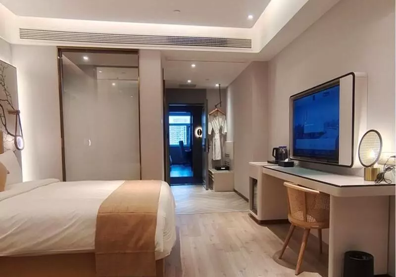 Lanou Hotel Lianyungang Donghai High Speed Railway Station Crystal City