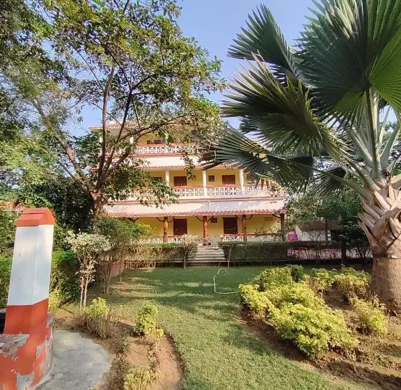Muktomon Hotel & Resort