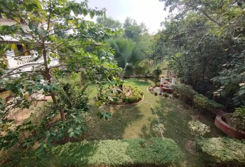 Muktomon Hotel & Resort