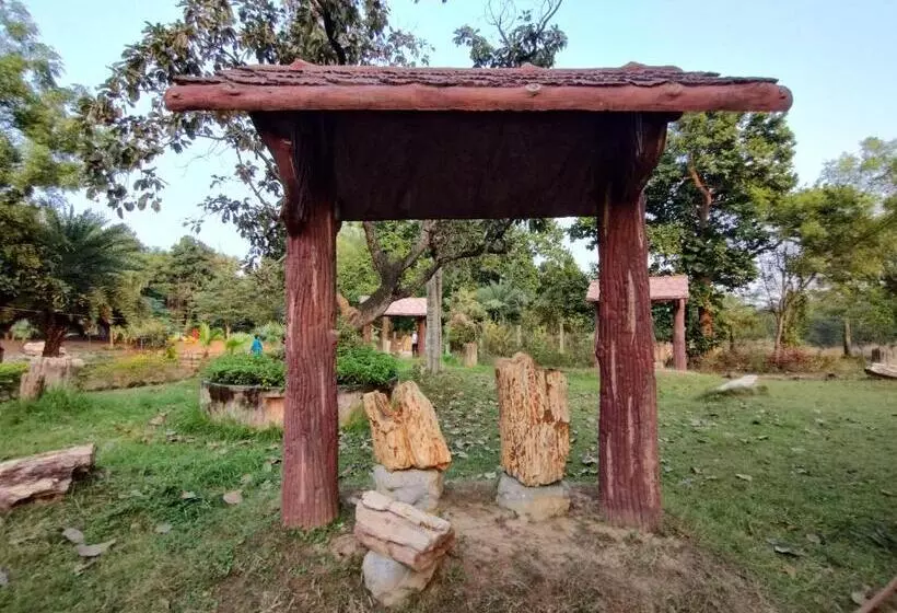 Muktomon Hotel & Resort