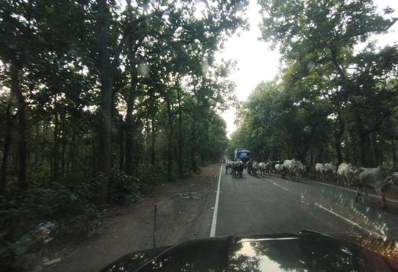 Muktomon Hotel & Resort