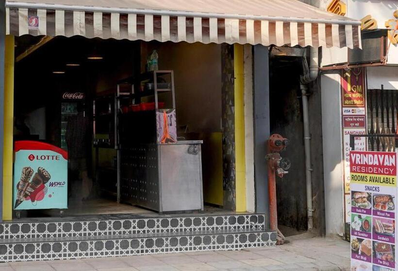 Oyo Hotel Vrindavan Residency