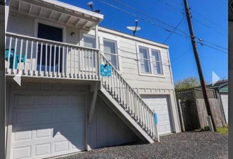 پانسیون Old Bay All Day