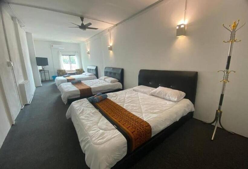 بنسيون Sb Sunset Kuching