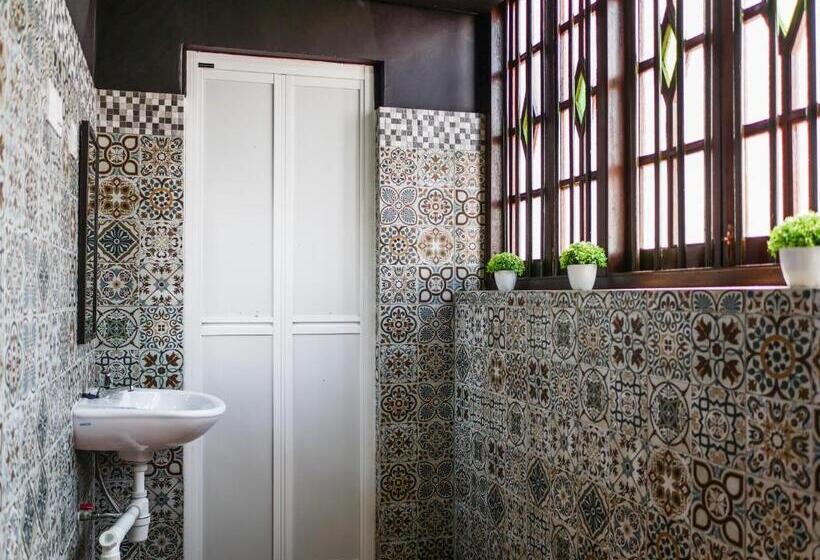 ユースホステル Carnarvon Antique Loft