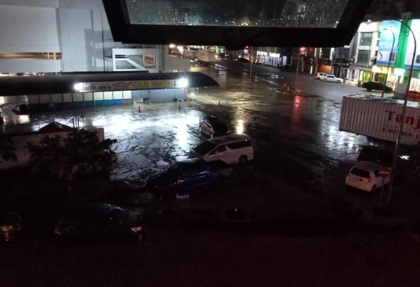 ユースホステル Dena Moon Inn