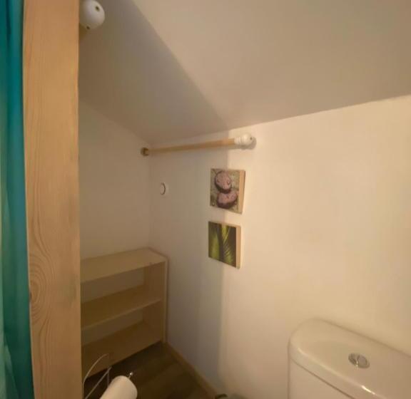 Bed and Breakfast Aux Lacs Et Cascades