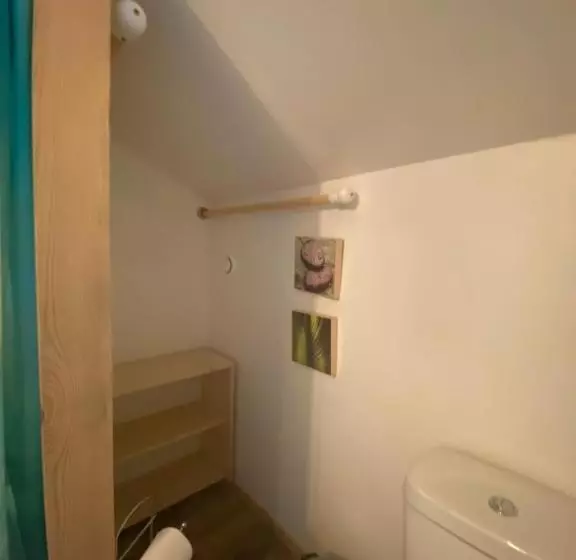 ベッドアンドブレックファースト Aux Lacs Et Cascades