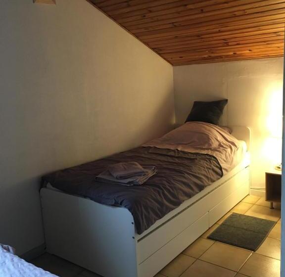 Bed and Breakfast Aux Lacs Et Cascades