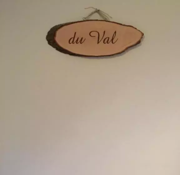 ベッドアンドブレックファースト Aux Lacs Et Cascades