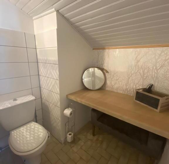 Bed and Breakfast Aux Lacs Et Cascades