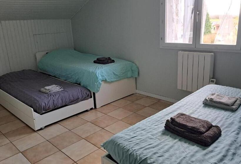 Bed and Breakfast Aux Lacs Et Cascades