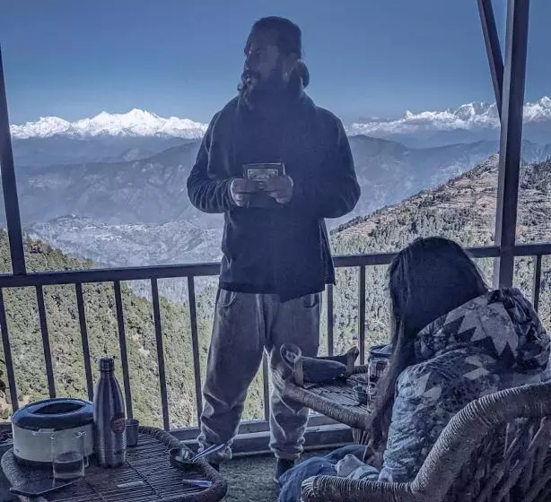 Aamiaismajoitus (B&B) Kanatal Kutir