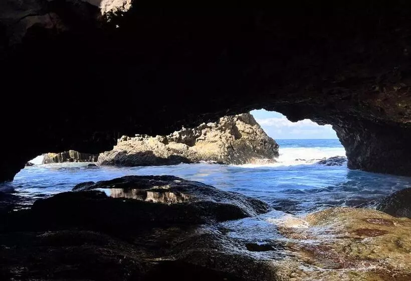 Aamiaismajoitus (B&B) La Rayuela Suites