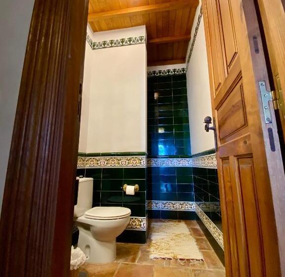 تختخواب و صبحانه La Rayuela Suites