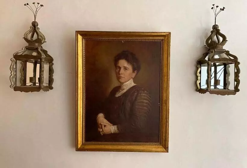 Aamiaismajoitus (B&B) La Rayuela Suites