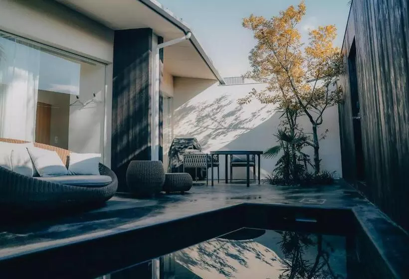 ホテル Botanical Pool Club