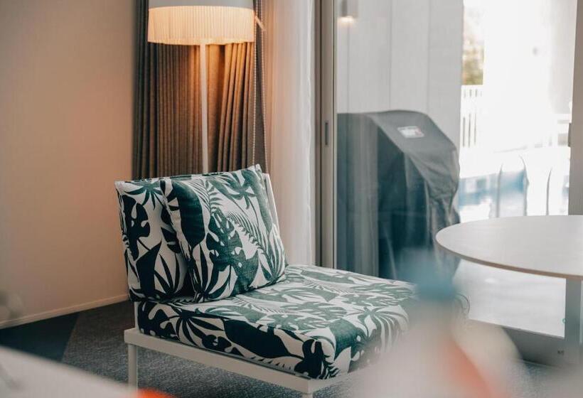 Hotel Botanical Pool Club