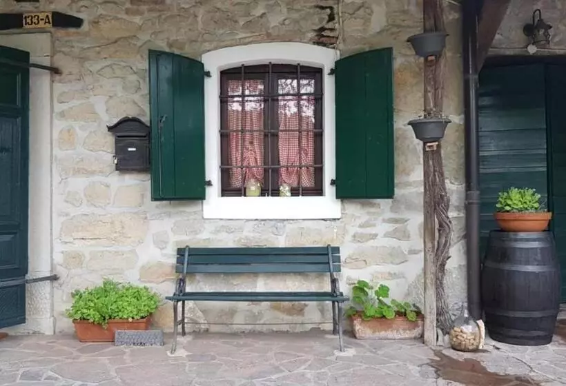 ホテル Il Tempio Nel Bosco The Rustic Rooms & Wine