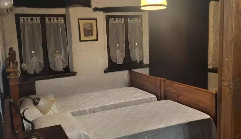 ホテル Il Tempio Nel Bosco The Rustic Rooms & Wine