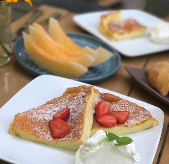 Hotel Kebun Lisdtari Farmstay