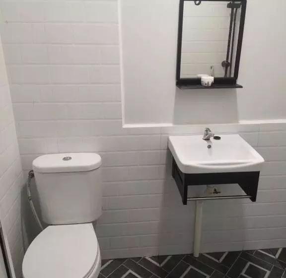 Hotelli Nor@az Roomestay