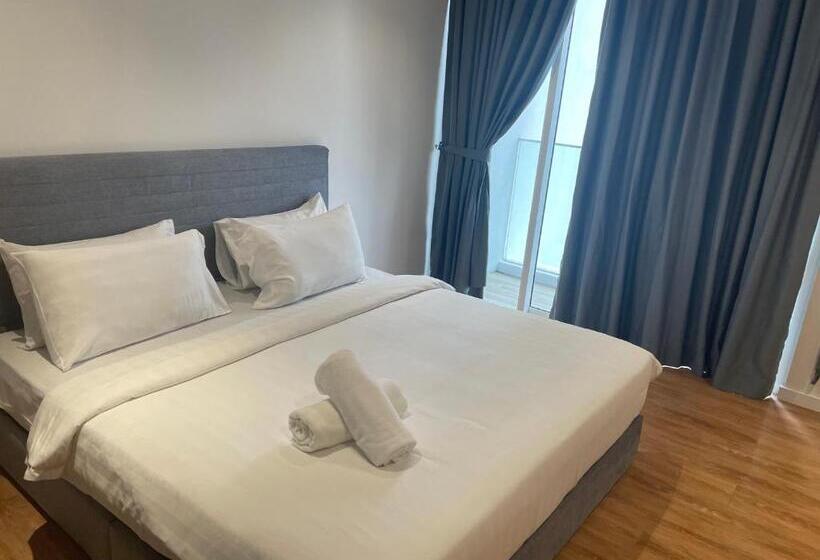 هتل Quill Service Suites By First Resources