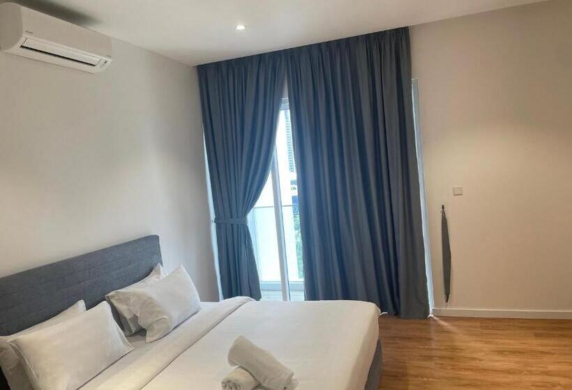 هتل Quill Service Suites By First Resources