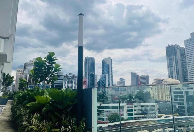 هتل Quill Service Suites By First Resources