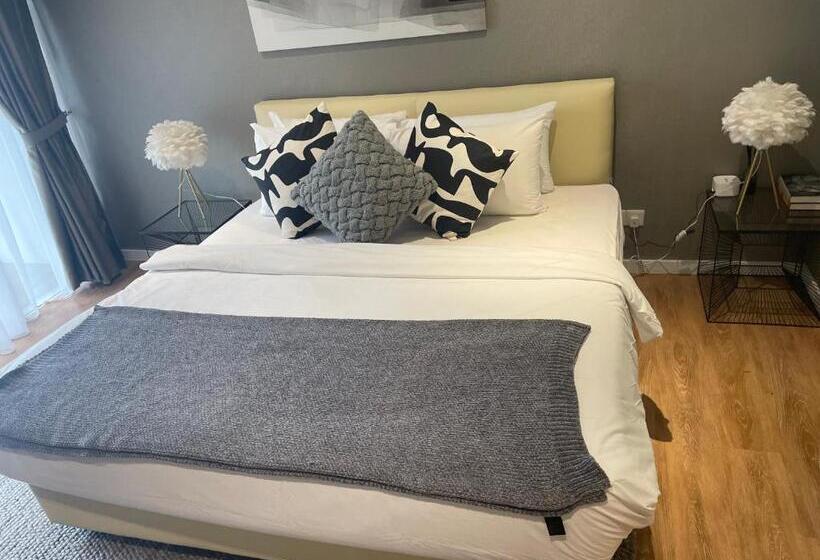 هتل Quill Service Suites By First Resources