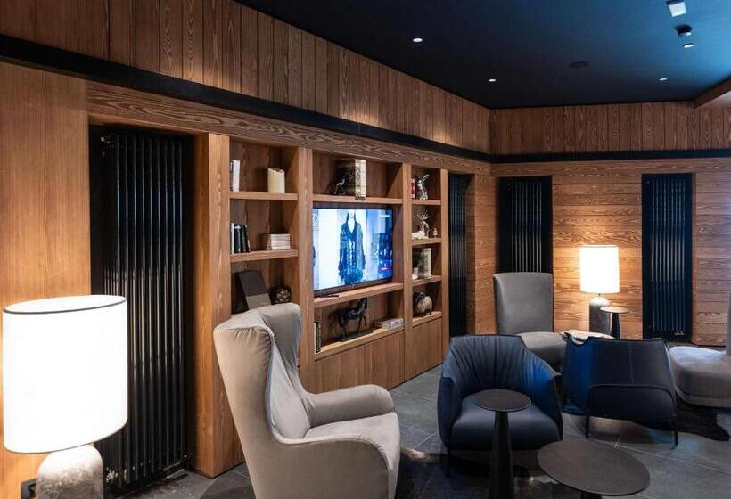 هتل Swissôtel Resort Kolasin