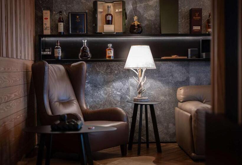 هتل Swissôtel Resort Kolasin