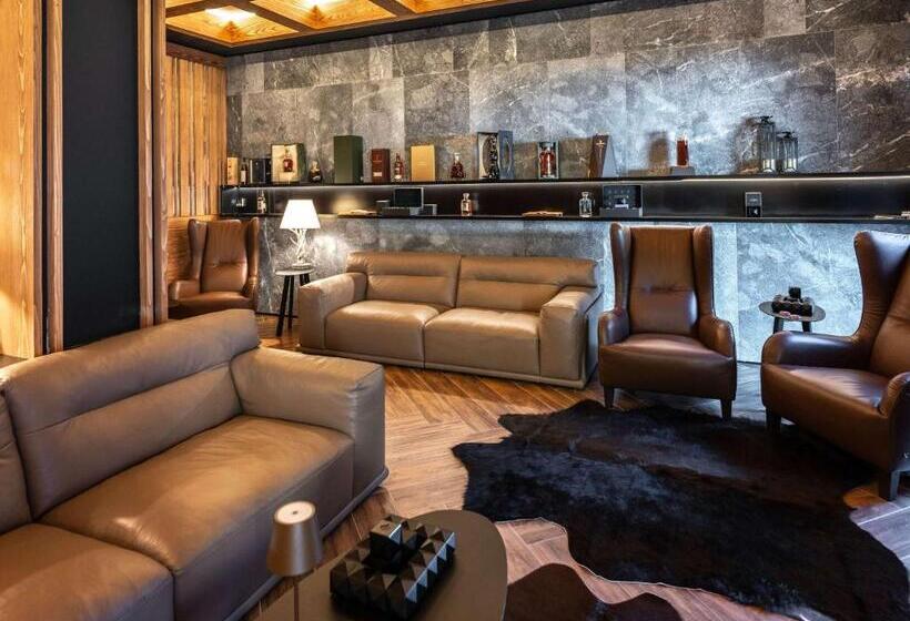 هتل Swissôtel Resort Kolasin