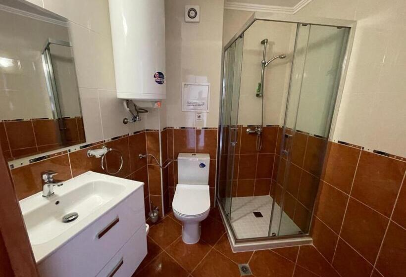 Marina Apartments St. Vlas