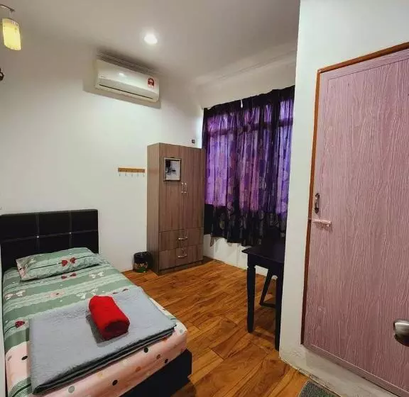 モーテル Alin Roomstay Dungun