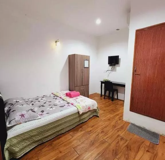 モーテル Alin Roomstay Dungun