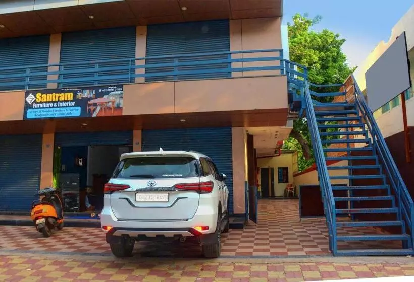 Oyo Hotel Good Luck