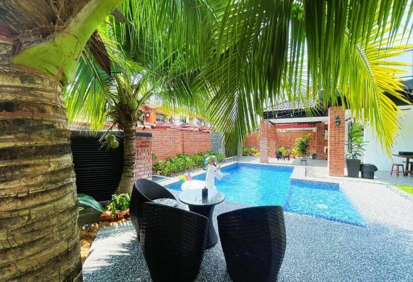 پانسیون Brick Garden