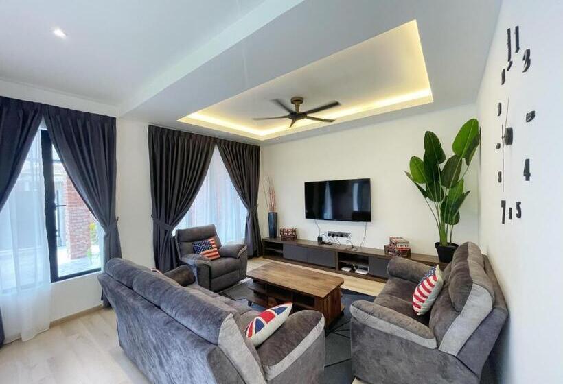 پانسیون Brick Garden