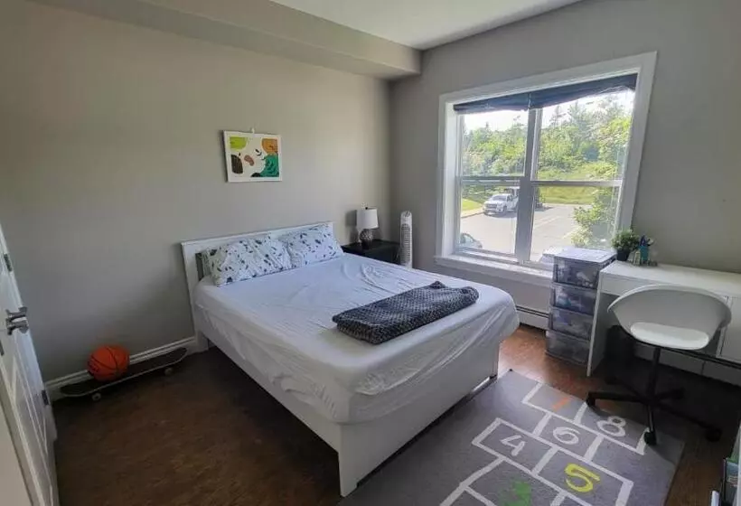 ペンション Double Room In Larry Uteck Blvd