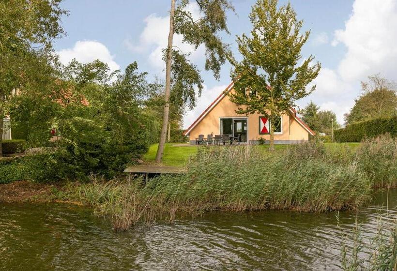 אתר נופש Summio Villapark Akenveen